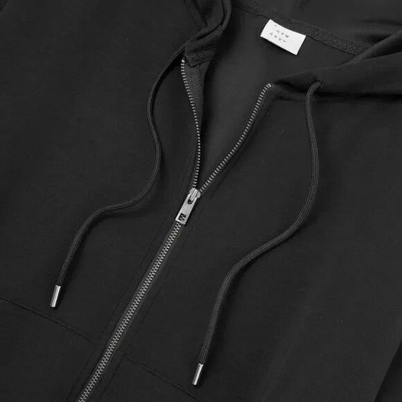 Sold - Picture 3 of 5